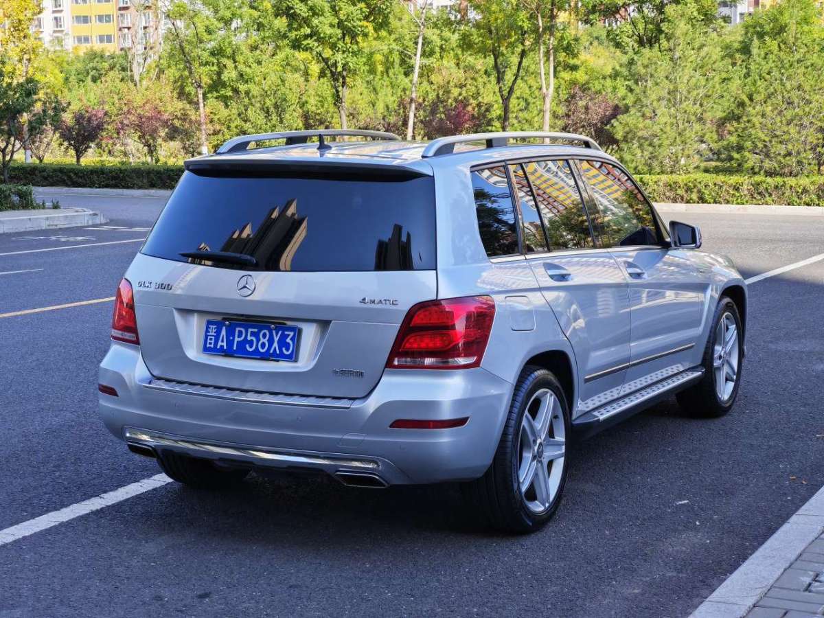 奔馳 奔馳GLK級  2015款 GLK 300 4MATIC 時尚型 極致版圖片