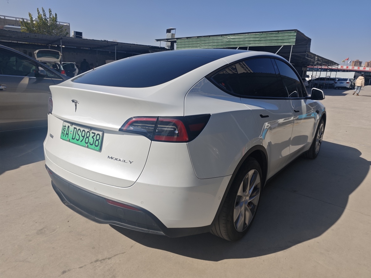 特斯拉 Model 3  2022款 后輪驅動版圖片