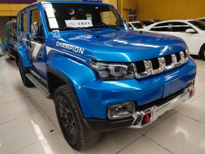 bj40图片 北京 plus 2.3t 自动四驱环塔冠军版