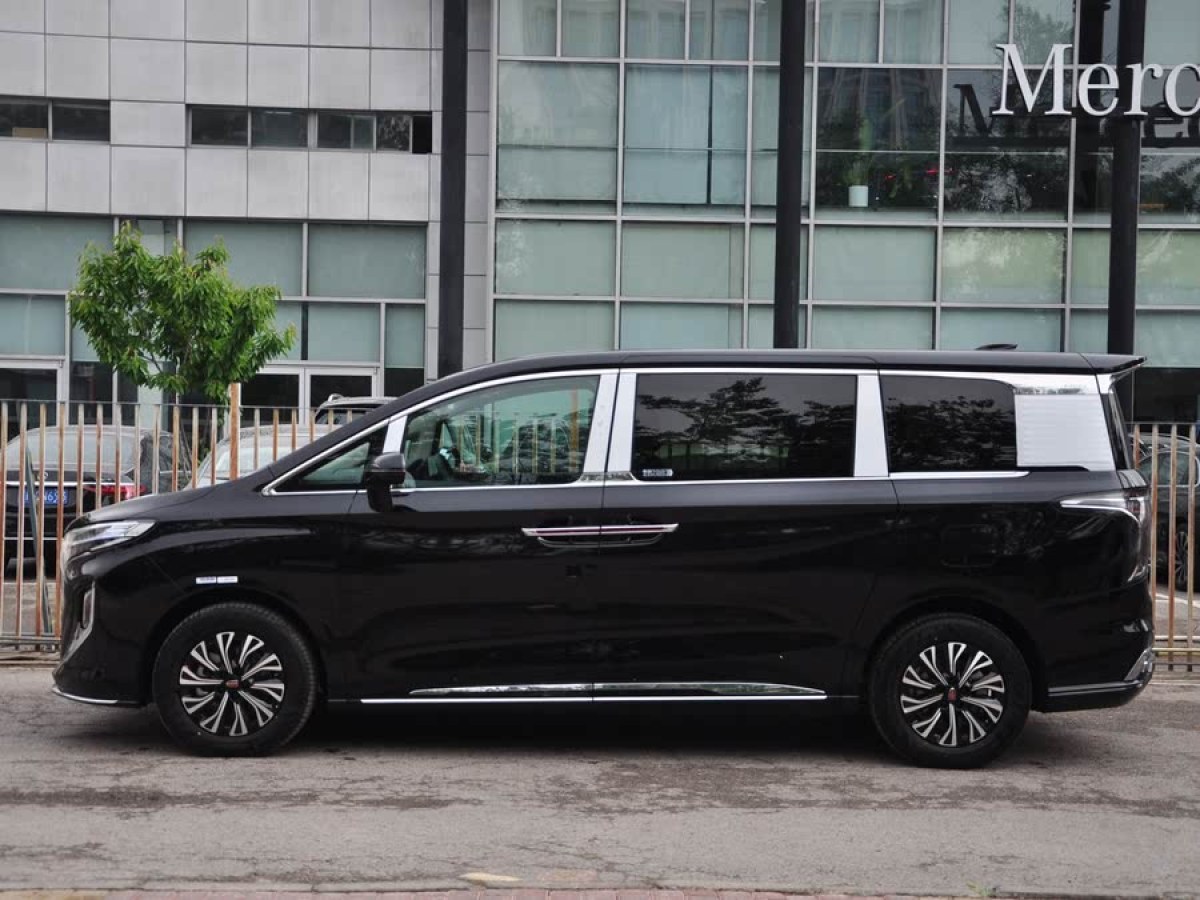紅旗 紅旗HQ9 PHEV  2024款 2.0T 四驅(qū)商務(wù)版圖片