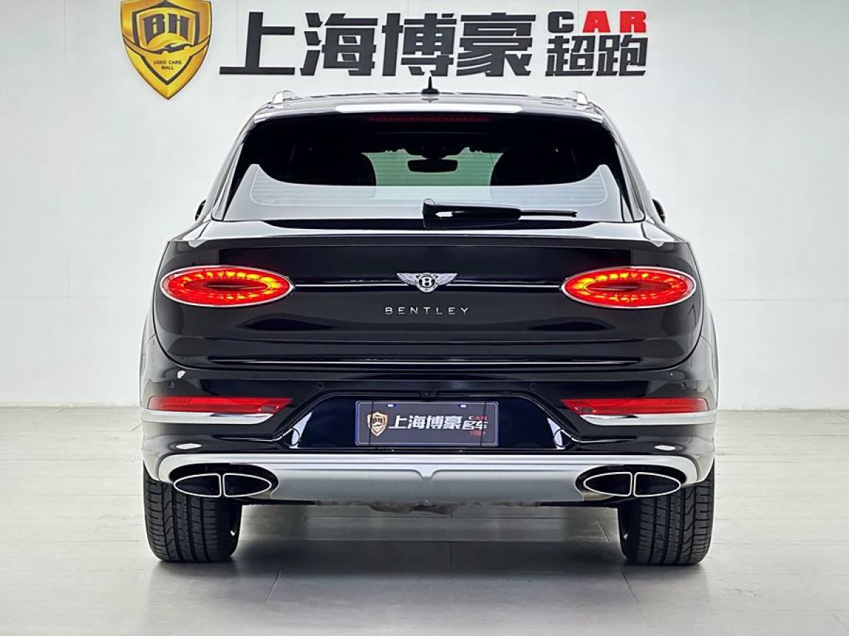 賓利 添越  2023款 4.0T V8 長軸距雅度版圖片