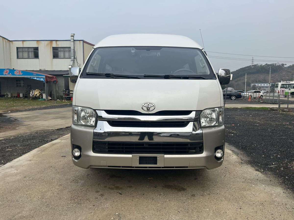 豐田 HIACE  2011款 2.7L自動豪華版13座圖片