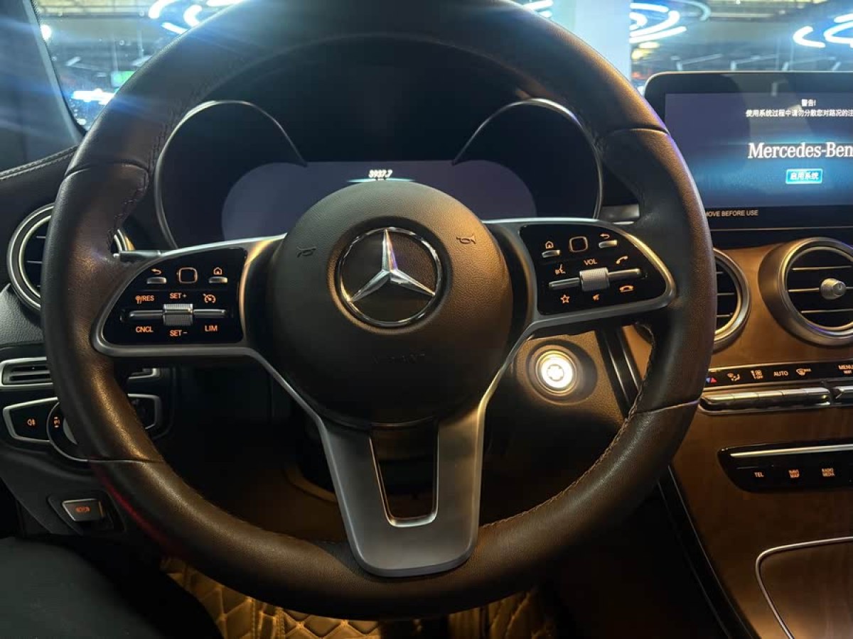 奔馳 奔馳GLC  2022款 改款二 GLC 260 L 4MATIC 豪華型圖片