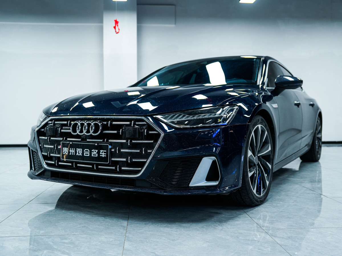 2022年2月奧迪 奧迪A7L  2024款 55TFSI quattro S-line 志遠(yuǎn)型 曜黑套裝