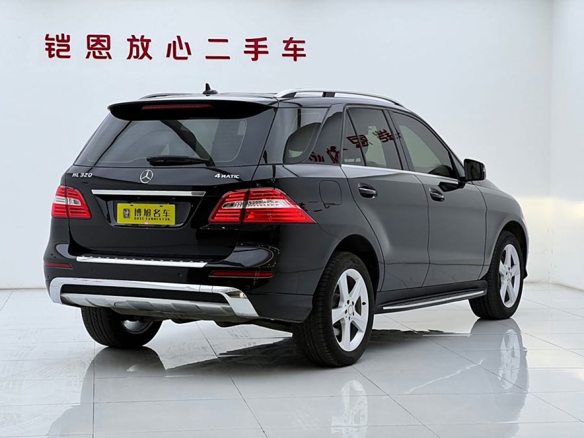 奔馳 奔馳M級(jí)  2014款 ML 320 4MATIC圖片