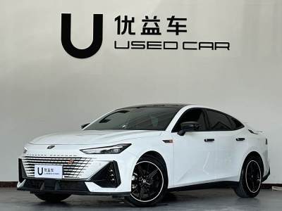 2022年8月 長(zhǎng)安 長(zhǎng)安UNI-V 1.5T 尊貴型圖片