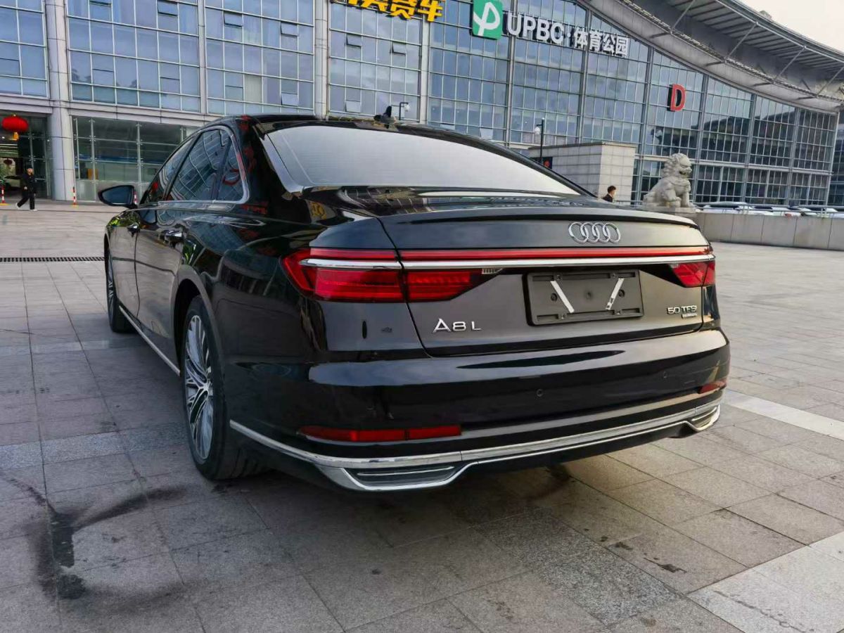 奧迪 奧迪S8  2020款 S8L 4.0TFSI quattro圖片