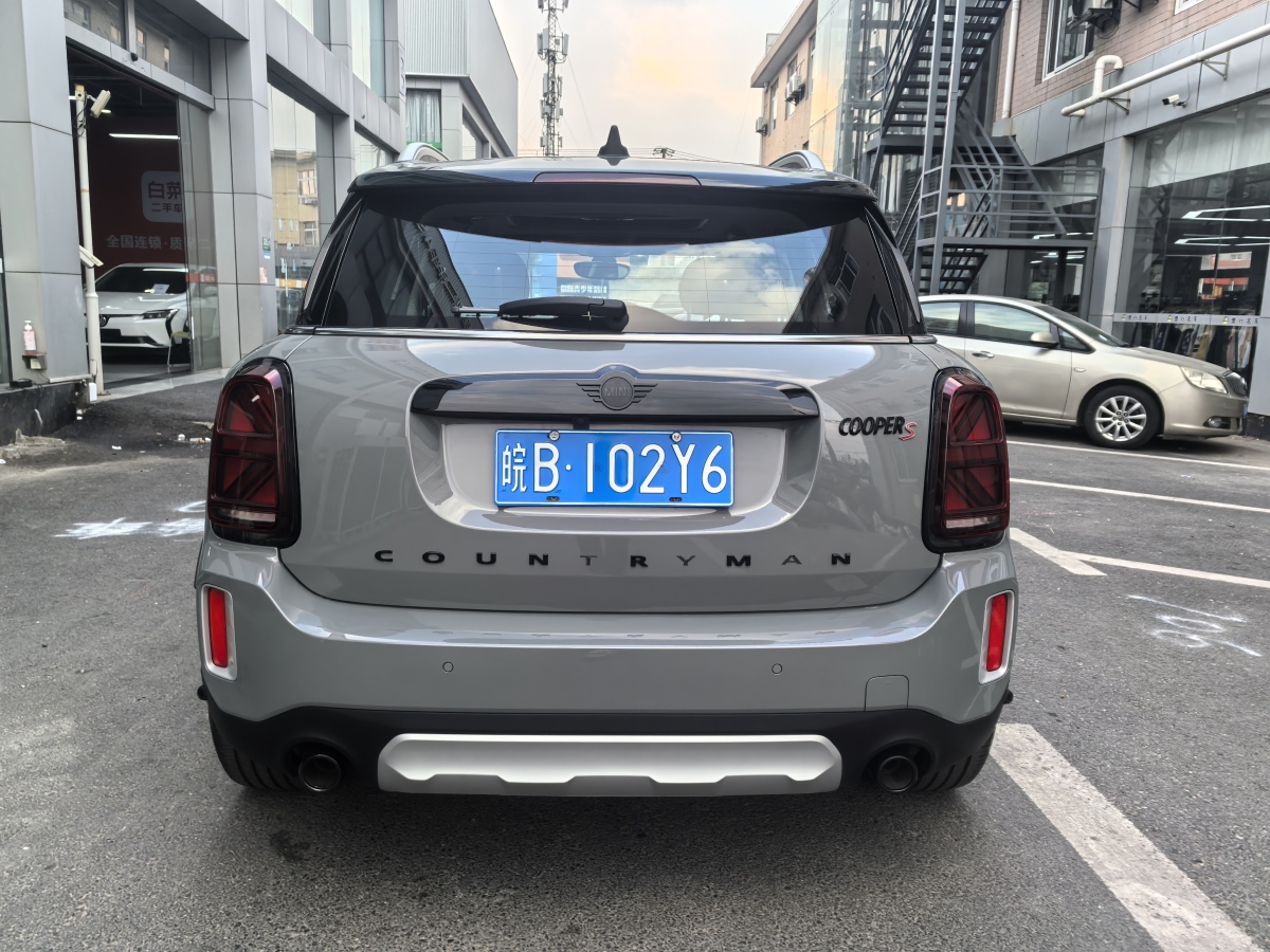 MINI COUNTRYMAN  2023款 改款 2.0T COOPER S ALL4 鑒賞家圖片