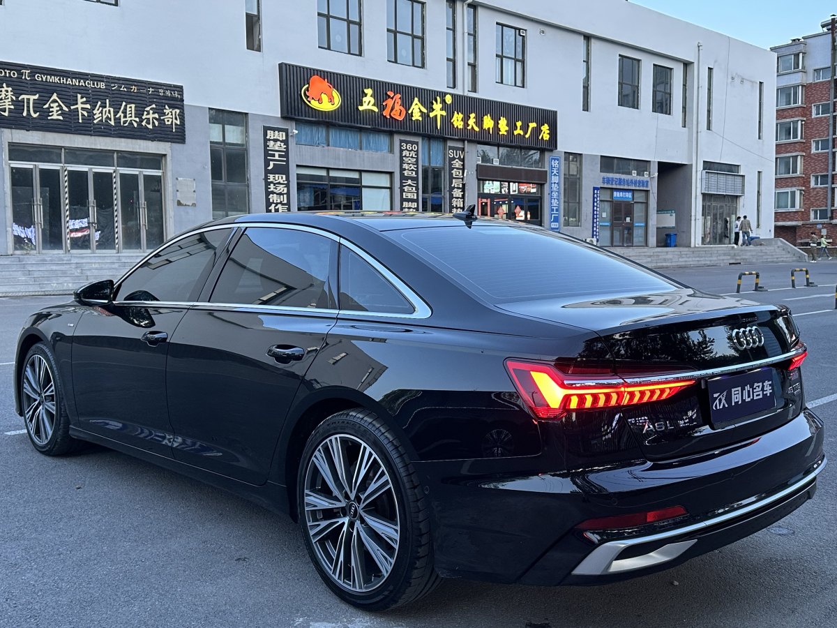 奧迪 奧迪A6L  2023款 改款 45 TFSI quattro 臻選動感型圖片