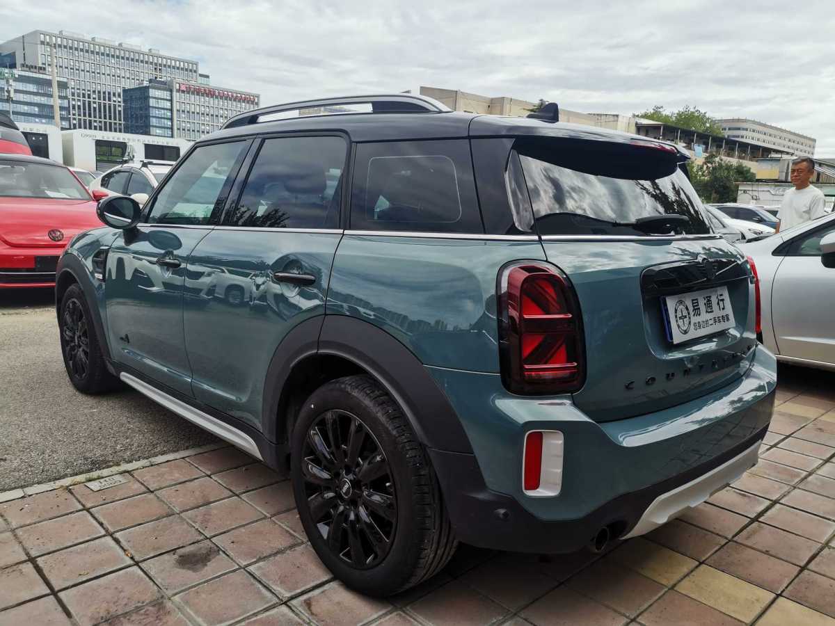 MINI COUNTRYMAN  2023款 1.5T COOPER ALL4 鉴赏家图片