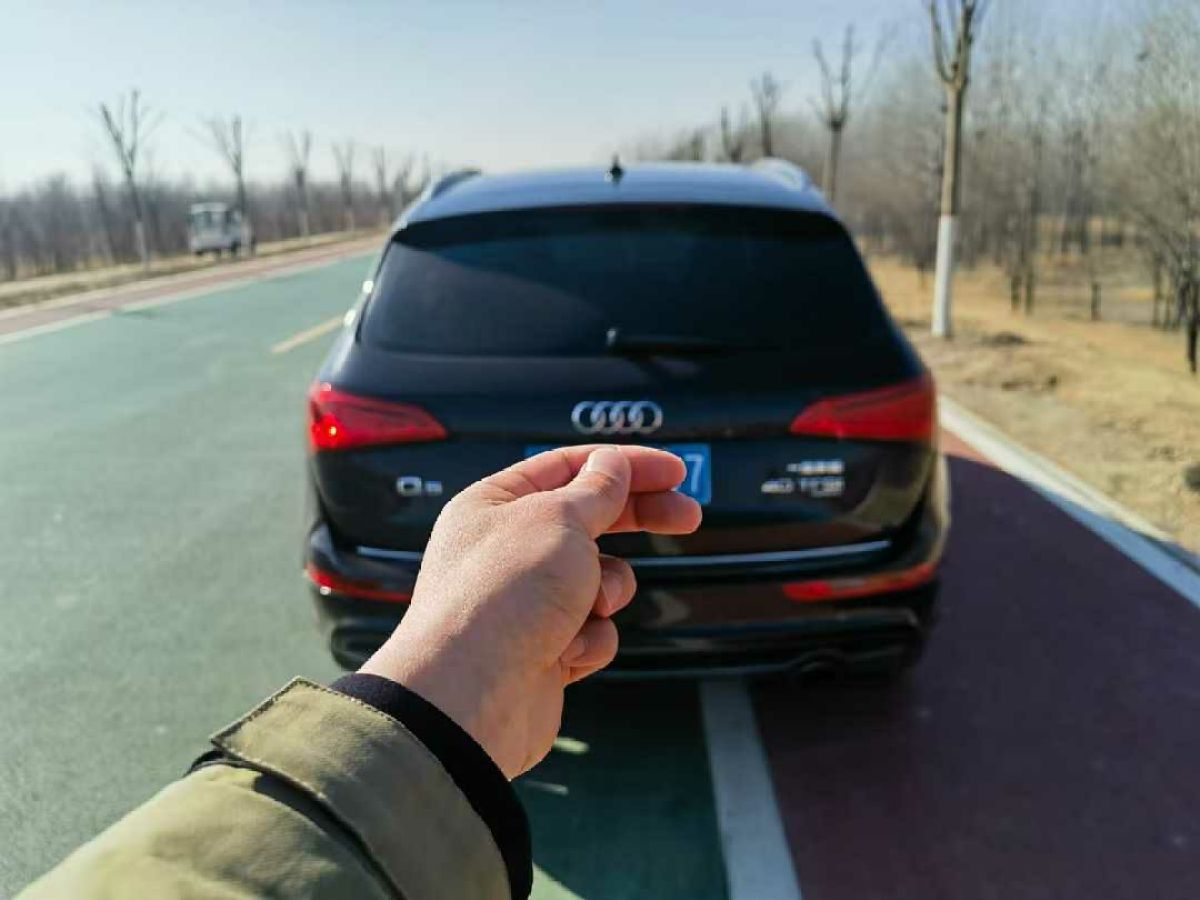 奧迪 奧迪Q5  2013款 Q5 3.0TFSI 45TFSI Quattro 運(yùn)動(dòng)型圖片