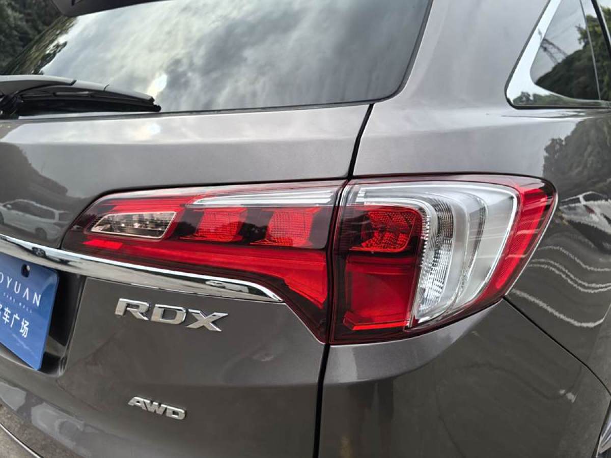 謳歌 RDX  2016款 3.0L 四驅尊享版圖片