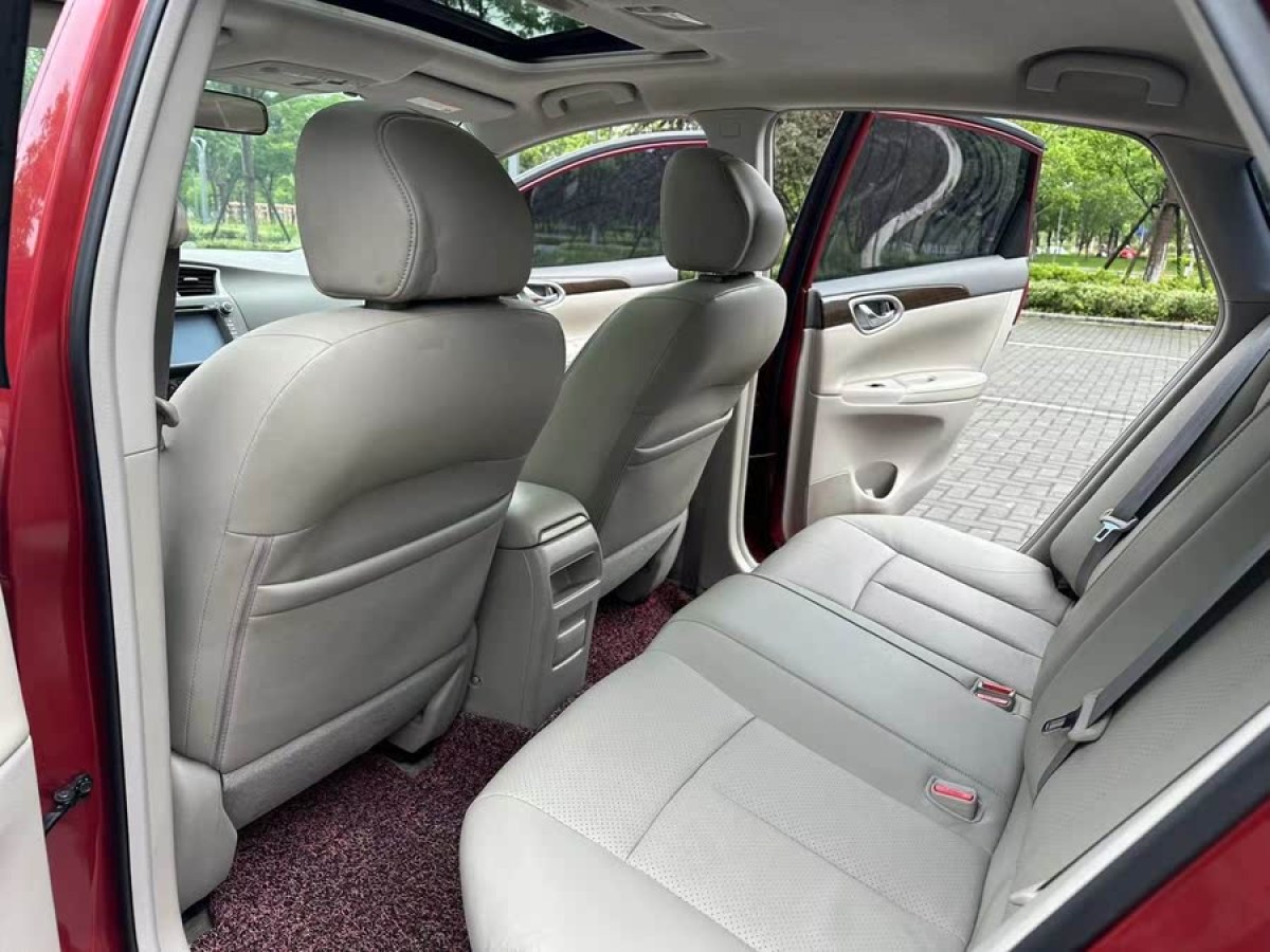 日產(chǎn) 軒逸  2012款 1.6XL CVT豪華版圖片