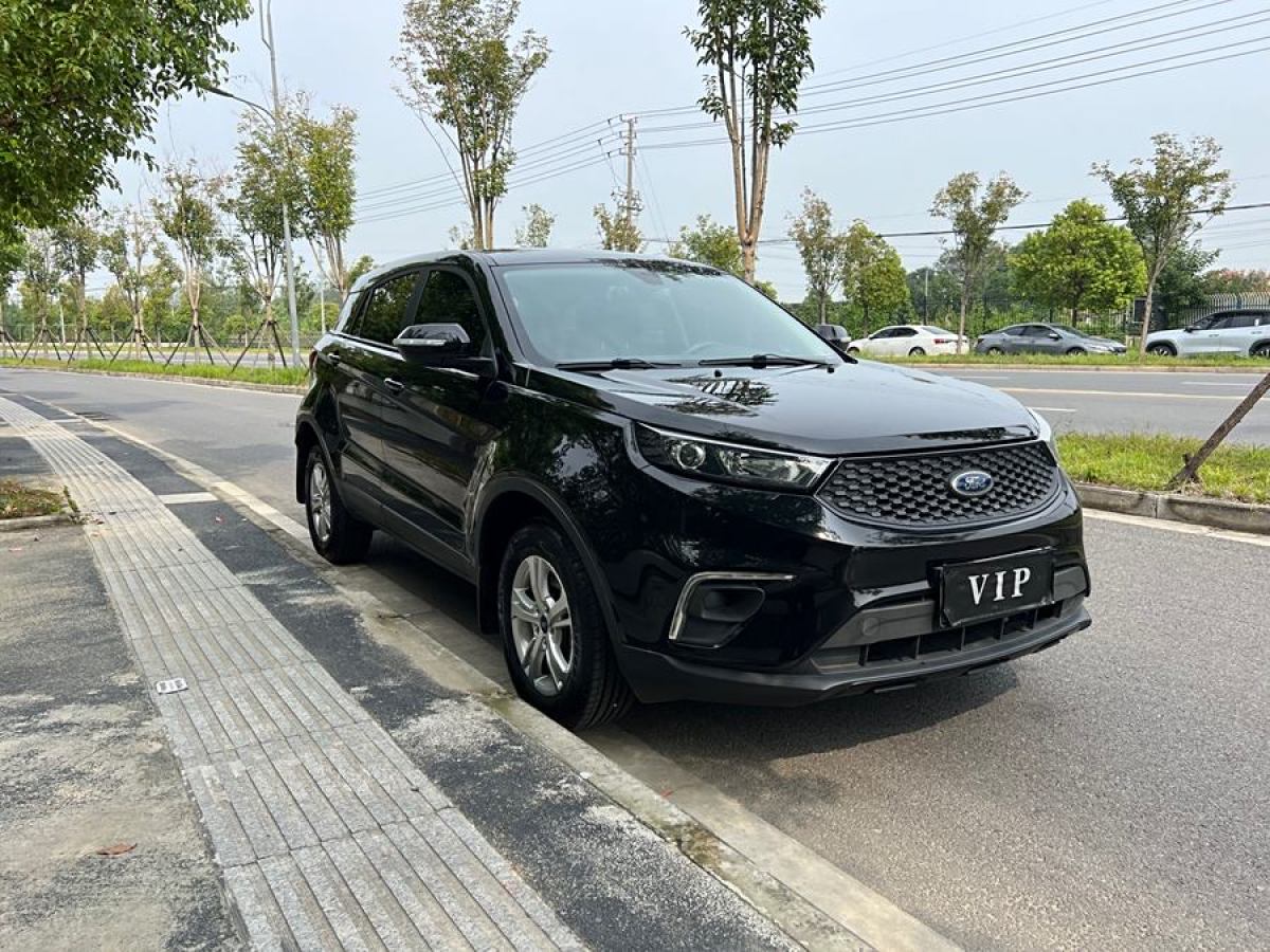 福特 領(lǐng)界  2019款  EcoBoost 145 CVT精領(lǐng)型 國(guó)VI圖片