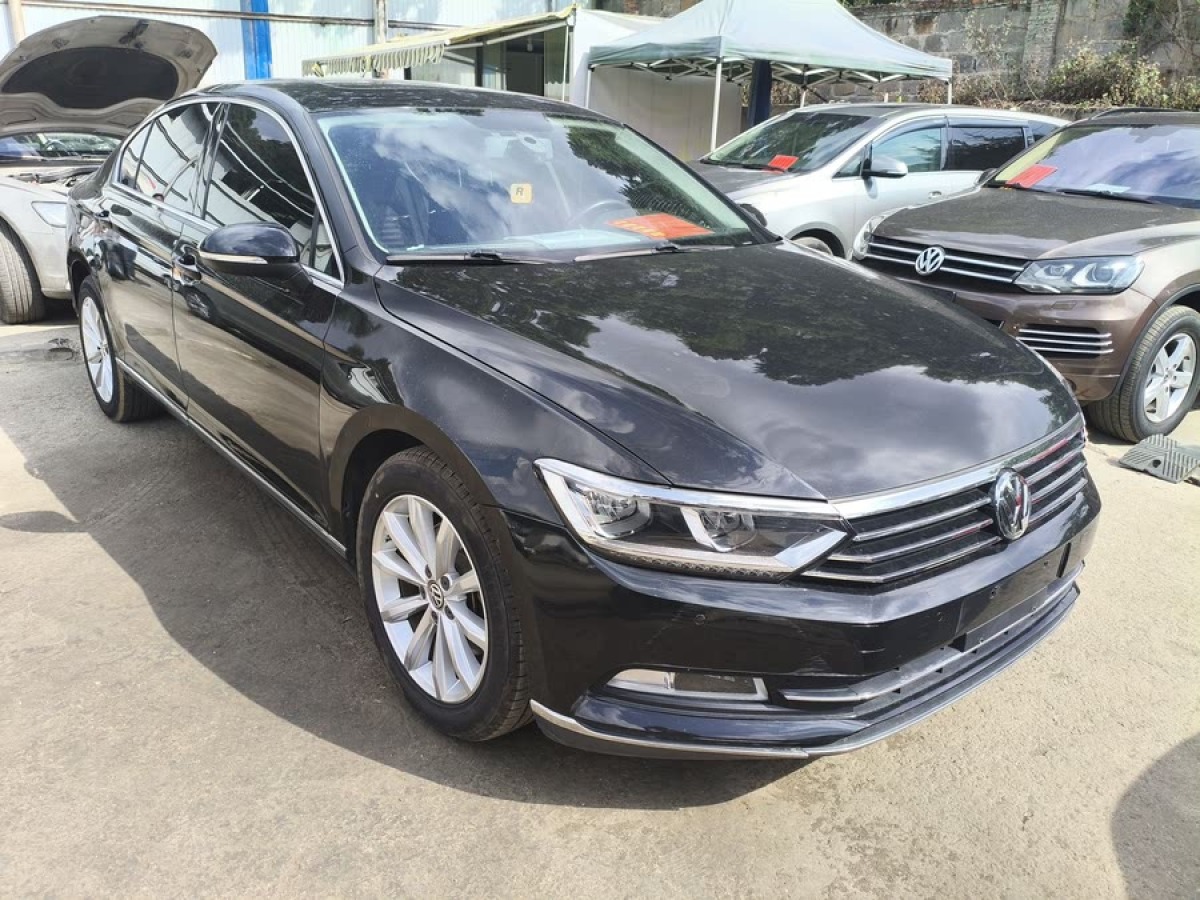 大眾 邁騰  2019款  330TSI DSG 領(lǐng)先型 國(guó)VI圖片