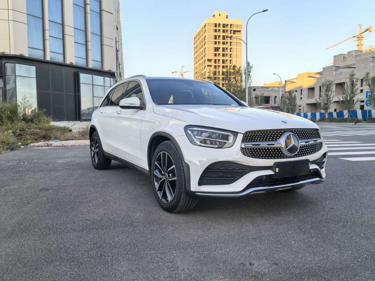 2020年06月奔馳 奔馳GLC  2020款 改款 GLC 260 L 4MATIC 豪華型