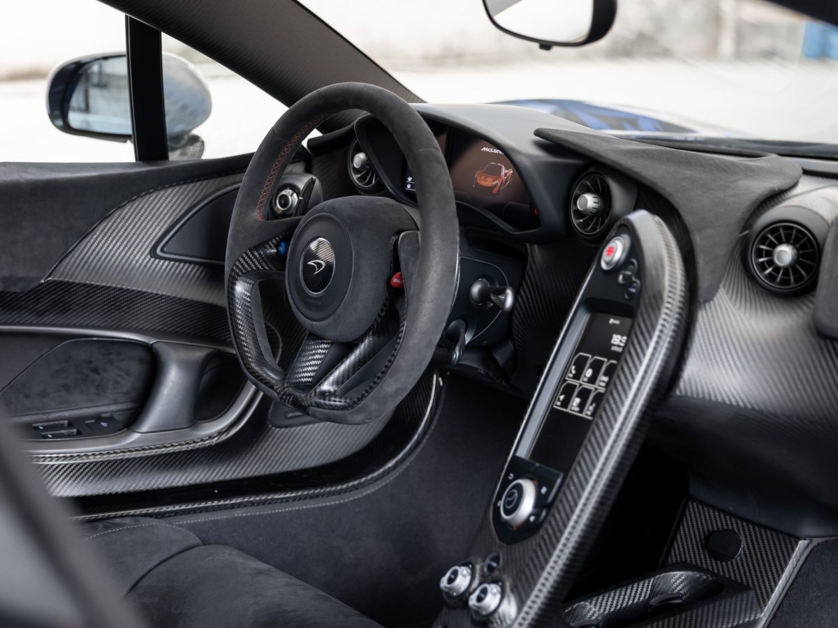 邁凱倫 P1  2014款 3.8T 標(biāo)準(zhǔn)型圖片