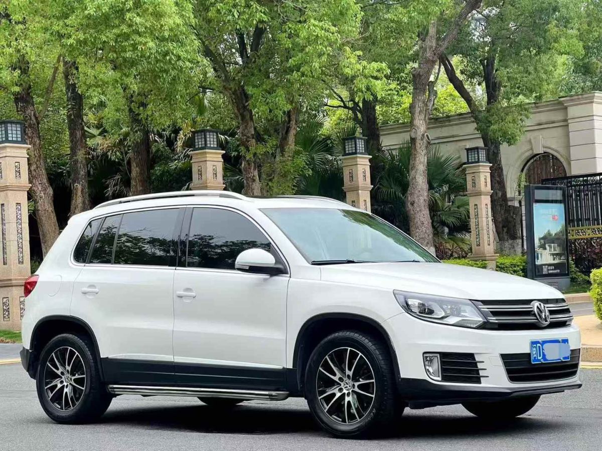 大眾 途觀(guān)  2014款 1.8TSI 自動(dòng)兩驅(qū)30周年紀(jì)念版圖片