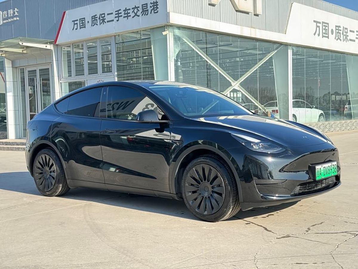 特斯拉 Model 3  2022款 后輪驅(qū)動(dòng)版圖片