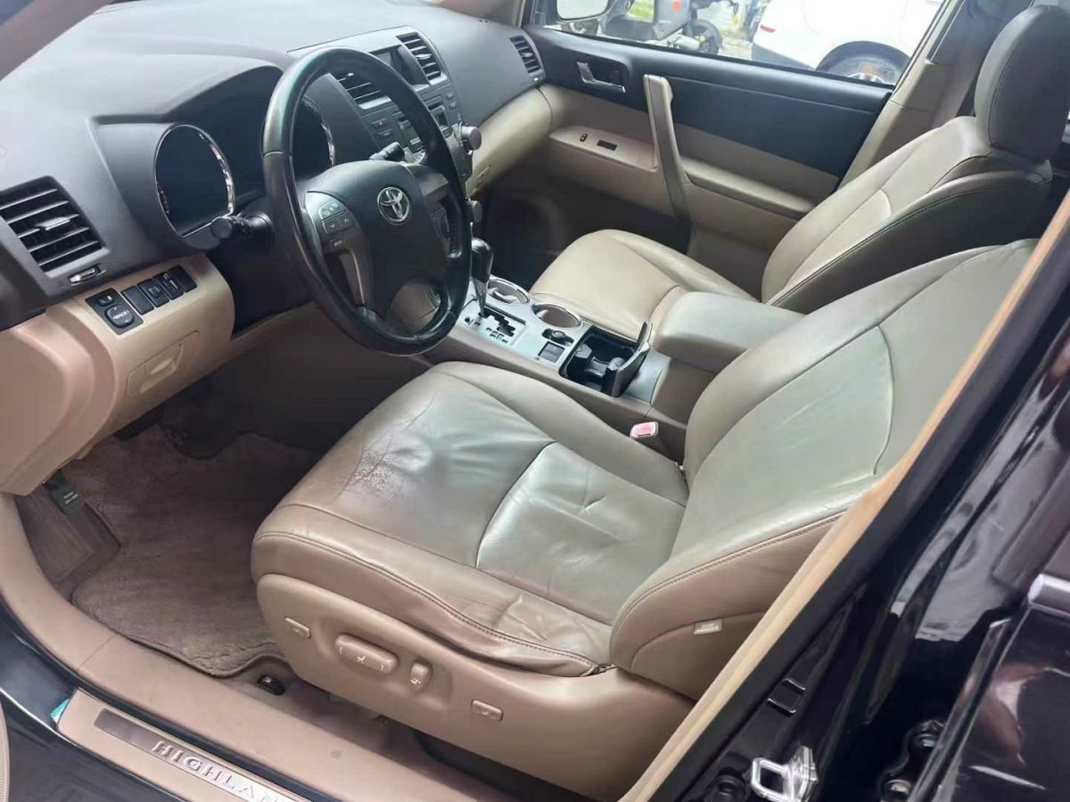 豐田 柯斯達  2010款 2.7 豪華車20座汽油圖片