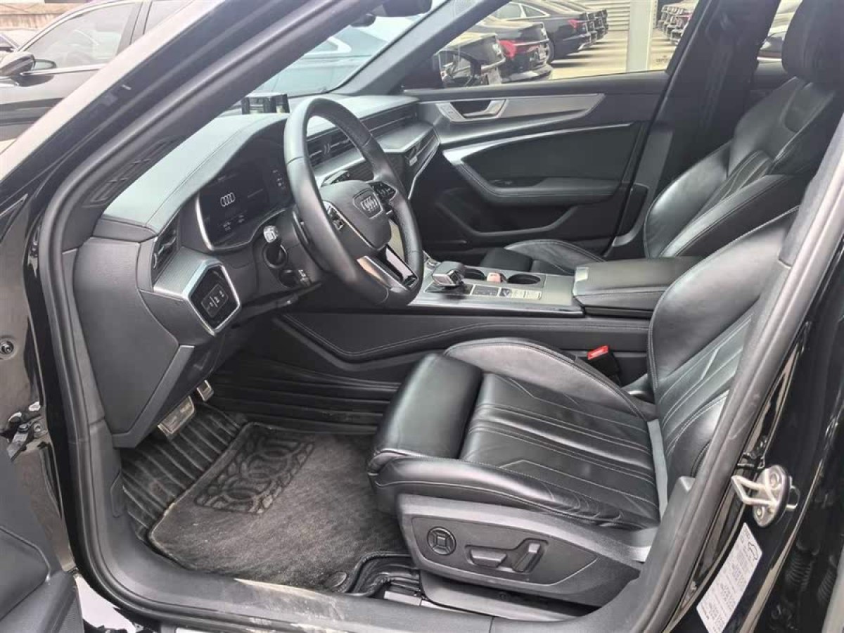 奧迪 奧迪A6  2022款 allroad quattro 探索家 55 TFSI 尊享越野型圖片