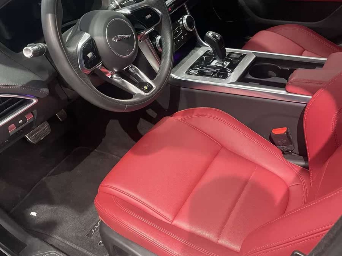捷豹 XEL  2022款 2.0T 250PS R-DYNAMIC S進(jìn)取運(yùn)動版圖片