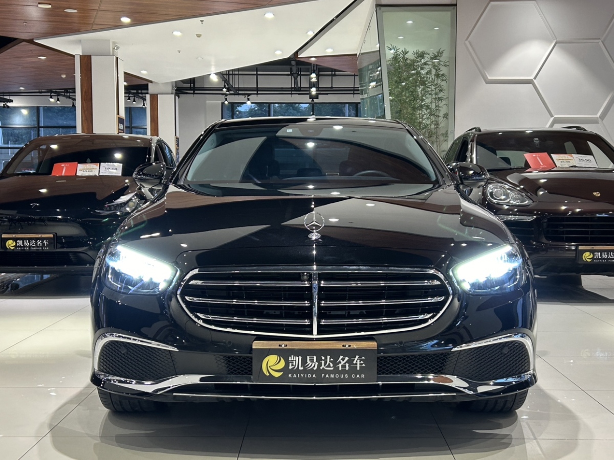 奔馳 奔馳E級  2023款 E 300 L 時(shí)尚型圖片