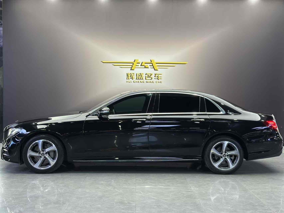奔馳 奔馳E級(jí)  2018款 改款 E 300 L 運(yùn)動(dòng)豪華型圖片
