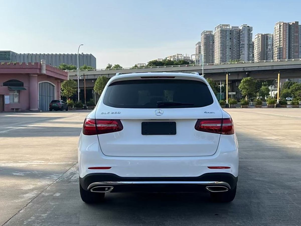 奔馳 奔馳GLC  2017款 GLC 260 4MATIC 豪華型圖片