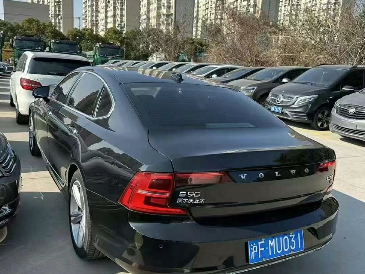 沃爾沃 S90  2019款 T4 智逸版圖片