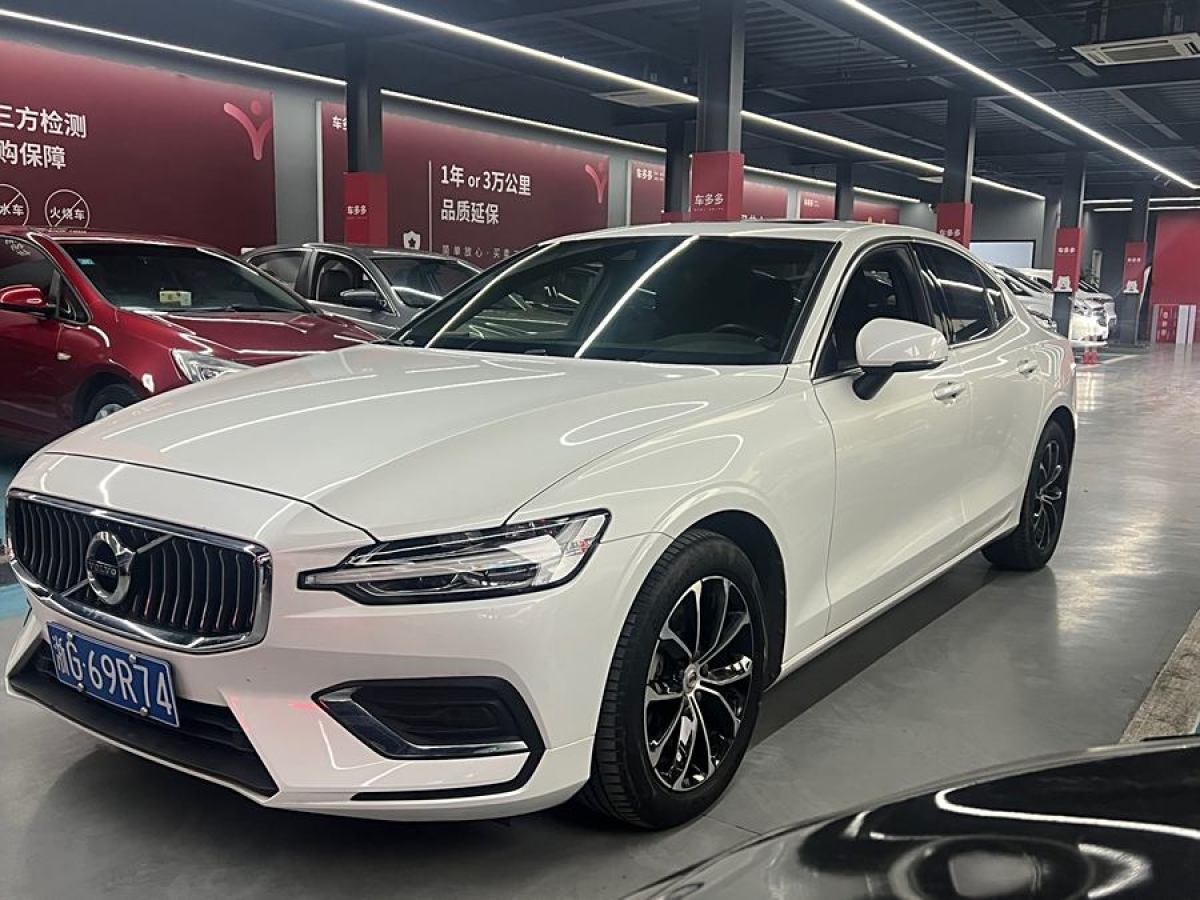 沃爾沃 S60L  2022款 B4 智逸豪華版圖片