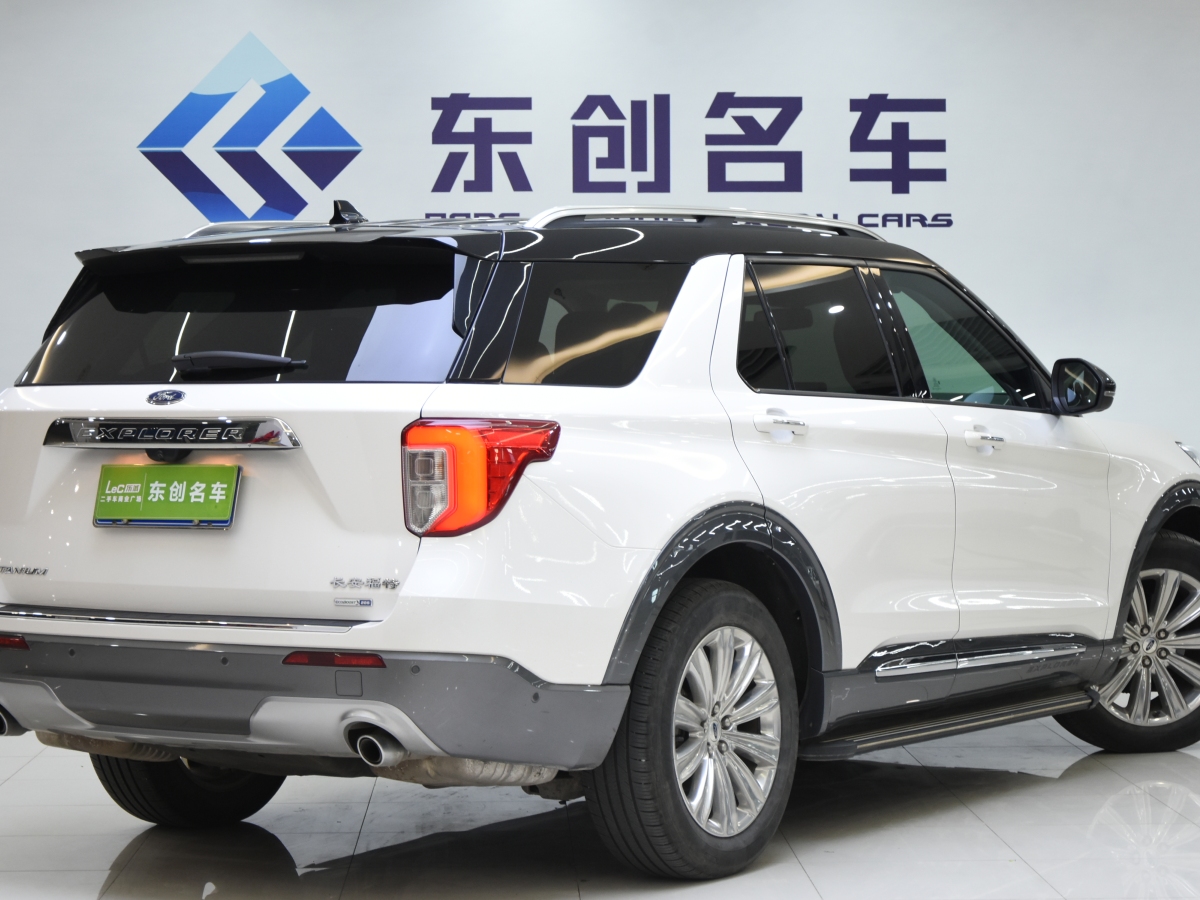 福特 探险者  2023款 EcoBoost 285 四驱钛金版 7座图片