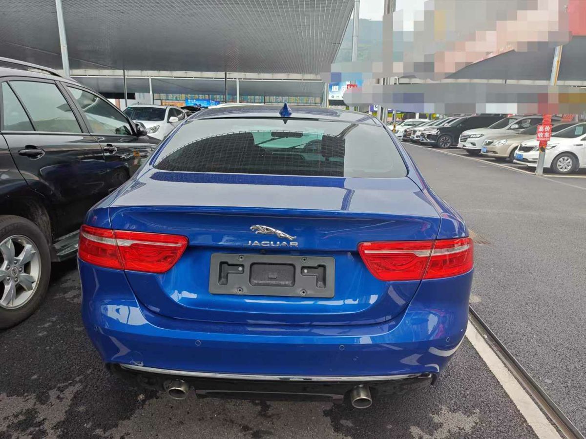 捷豹 XE  2018款 2.0T 200PS 兩驅(qū)R-Sport運動版圖片