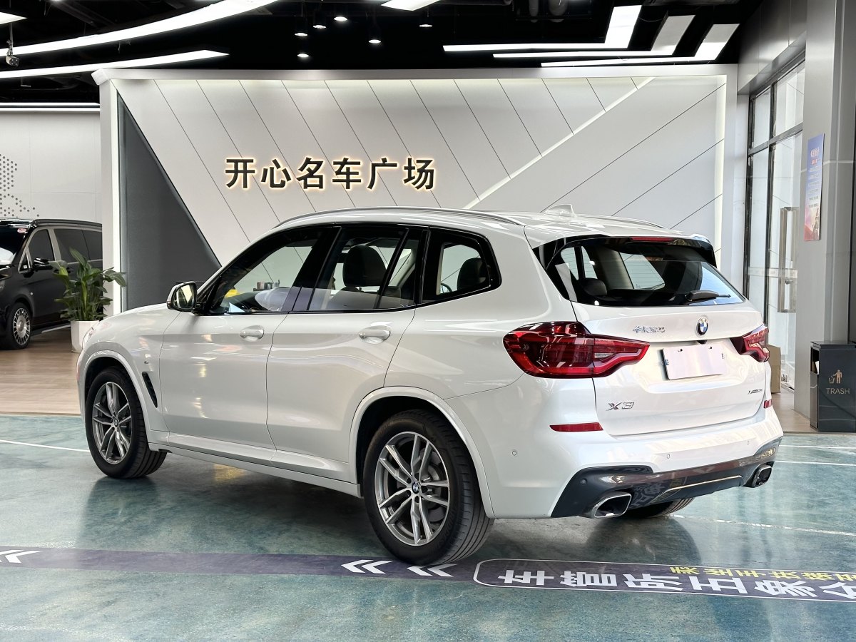 寶馬 寶馬X3  2018款 xDrive30i 領(lǐng)先型 M運(yùn)動(dòng)套裝 國(guó)V圖片