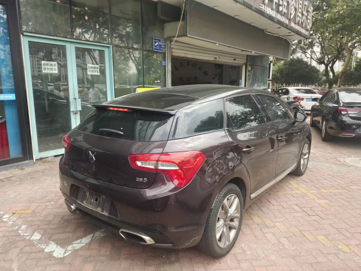 DS DS 5  2014款 1.6T 豪華版THP160圖片