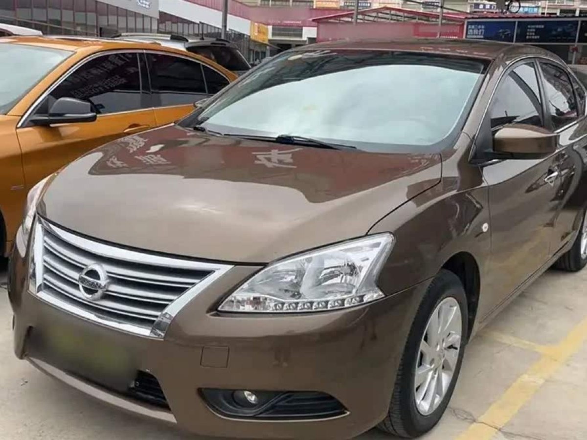 日產(chǎn) 軒逸  2012款 經(jīng)典 1.6XL 手動豪華版圖片