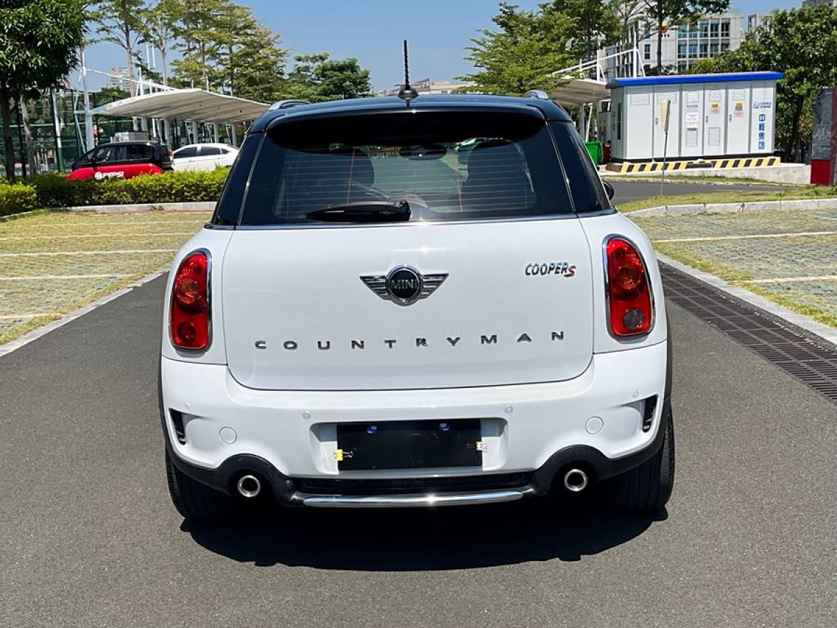 2014年8月MINI COUNTRYMAN  2013款 1.6T COOPER S ALL4 滑雪版