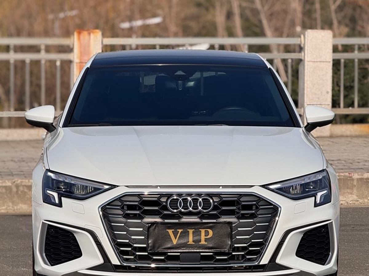 奧迪 奧迪A3  2023款 改款 Sportback 35 TFSI 時(shí)尚運(yùn)動(dòng)型圖片