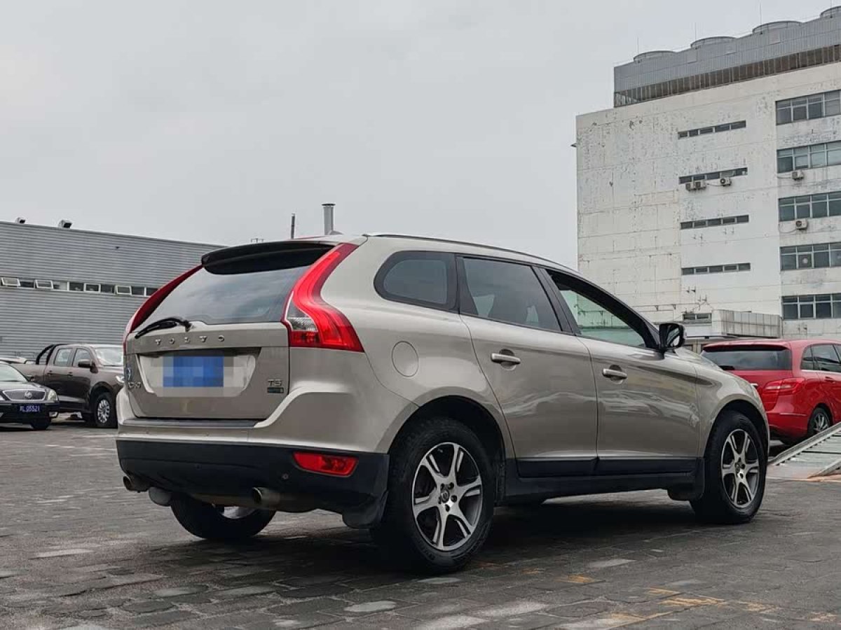 沃爾沃 XC60  2013款 T5 舒適版圖片