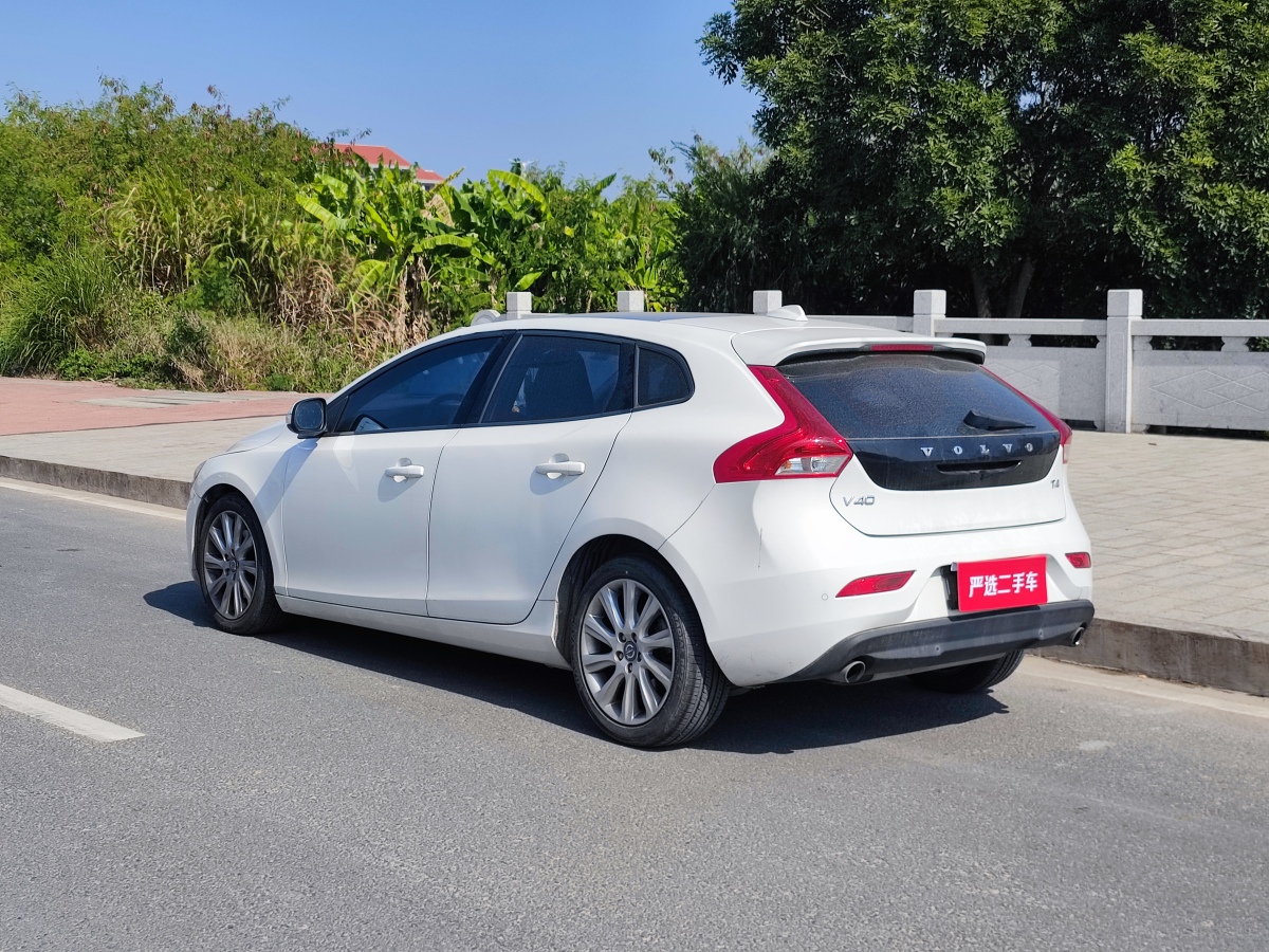 沃爾沃 V40  2015款 1.6T 智逸版圖片