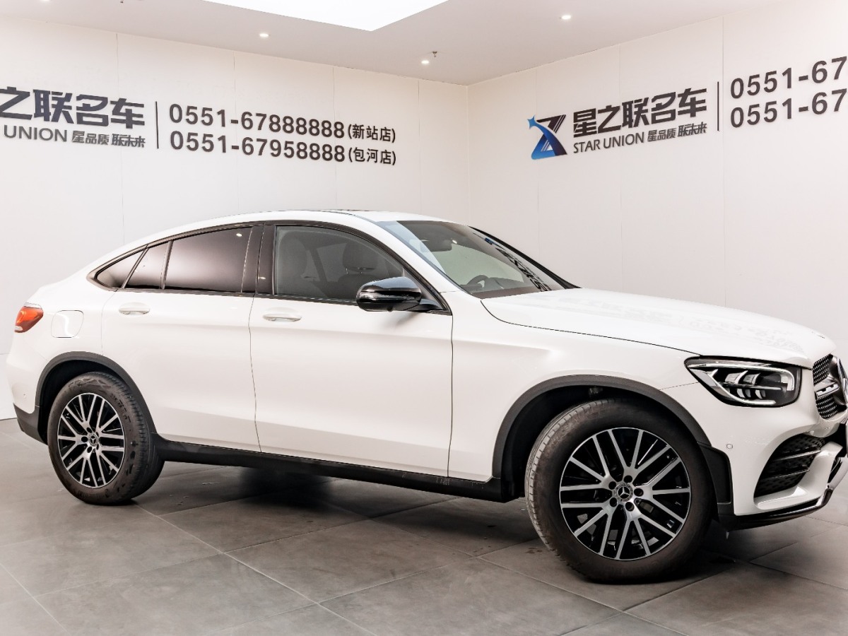 奔馳GLC轎跑 23款 改款 GLC 260 4MATIC 轎跑SUV圖片