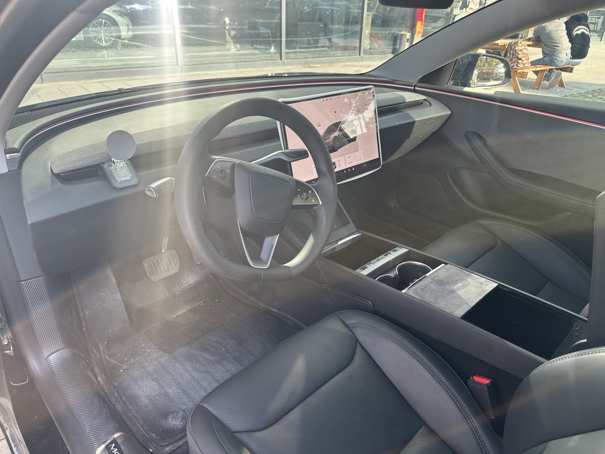 特斯拉 Model 3  2023款 煥新版 后輪驅(qū)動圖片