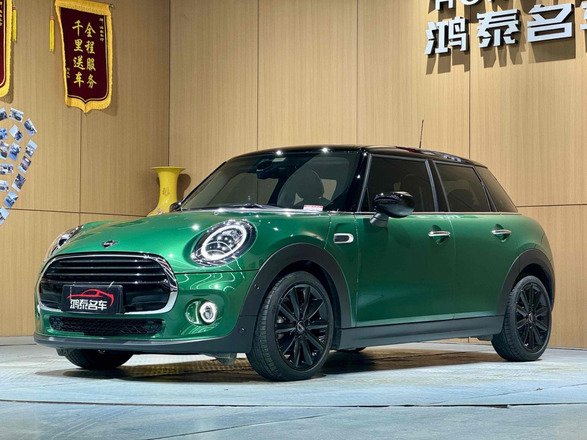 2020年10月MINI MINI  2020款 1.5T COOPER 藝術家 五門版