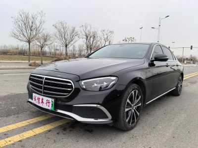 奔馳 奔馳E級(jí)新能源 改款二 E 350 e L 插電式混合動(dòng)力轎車(chē)圖片