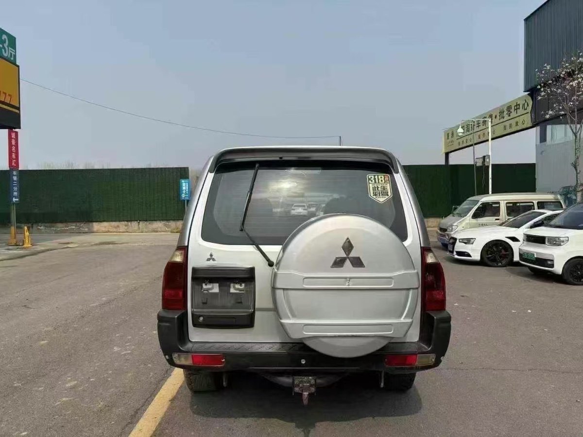 三菱 帕杰羅  2008款 V73 3.0L MT GL圖片