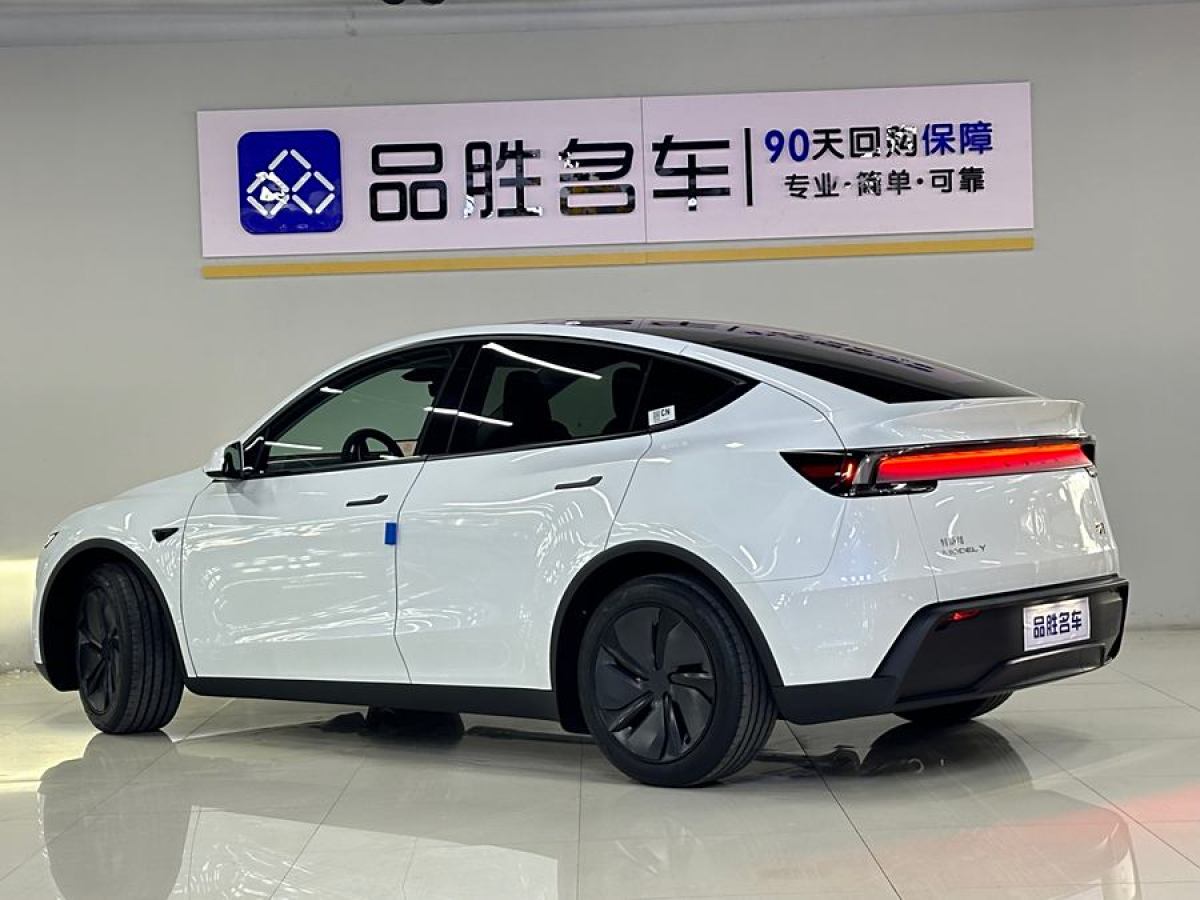 2025年2月特斯拉 Model 3  2020款 改款 長續(xù)航后輪驅(qū)動版