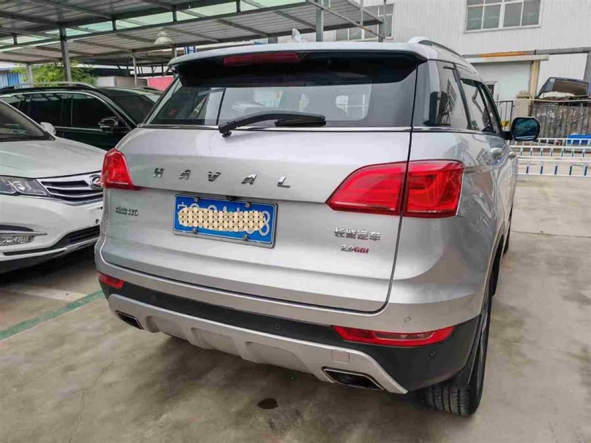 哈弗 H6 Coupe  2015款 藍標 2.0T 自動兩驅尊貴型圖片