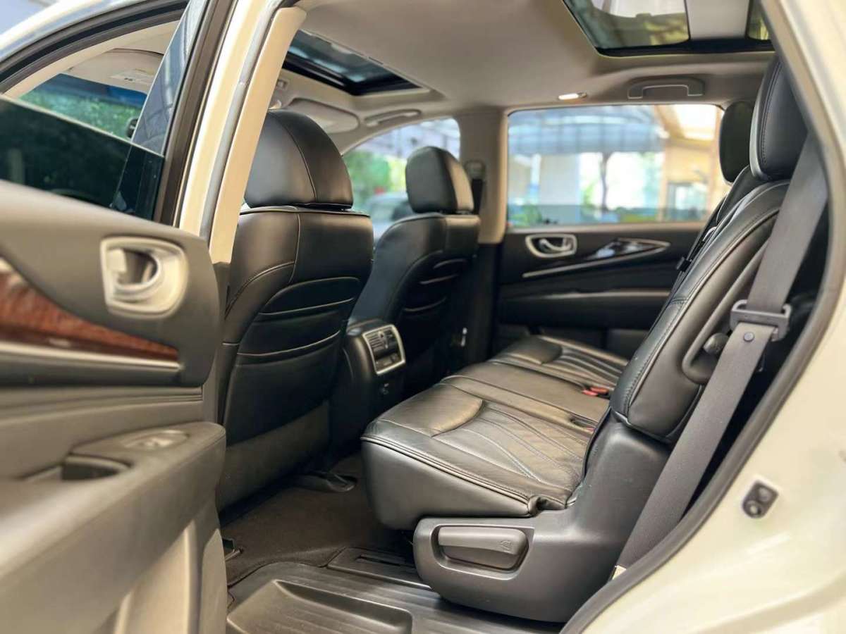 英菲尼迪 QX60  2014款 3.5L 两驱卓越版图片