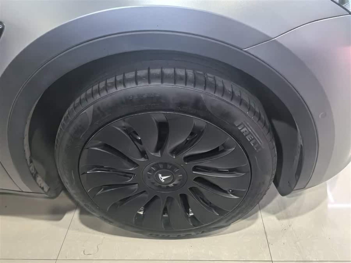 特斯拉 Model Y  2022款 改款 后輪驅(qū)動版圖片