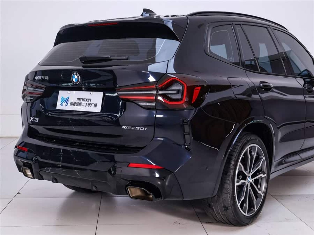 寶馬 寶馬X3  2023款 xDrive30i 領(lǐng)先型 M曜夜套裝圖片
